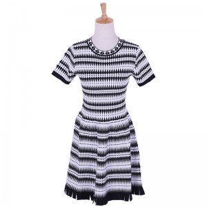 Индивидуальный летний черный белый геометрический дизайн дамы свитер платье
